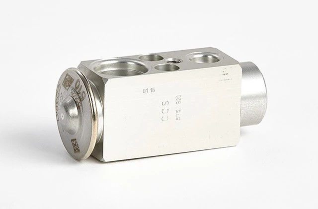 THERMO-EXPANSIONSVENTIL | NEWHOLLANDAG | EU | DE