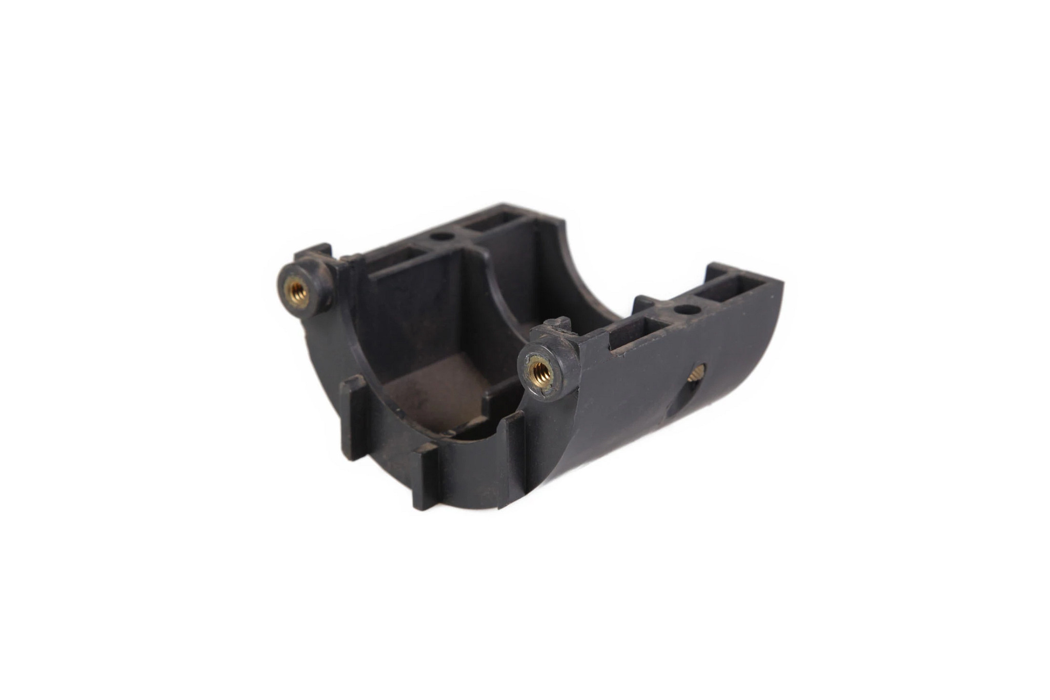 HALF-COLLAR | CASECE | US | EN