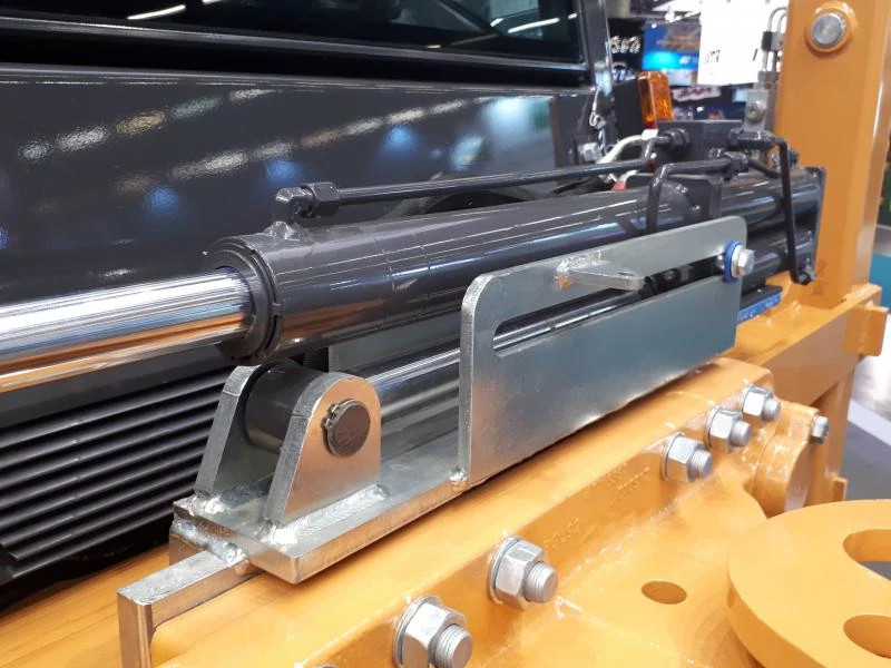 DIA, CONSTRUCCIÓN | NEWHOLLANDCE | EU | ES