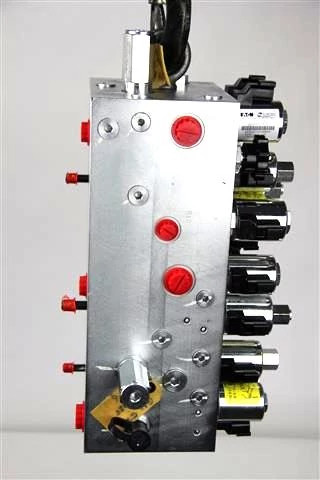 VALVE HYD RENOVEE | NEWHOLLANDAG | CA | FR