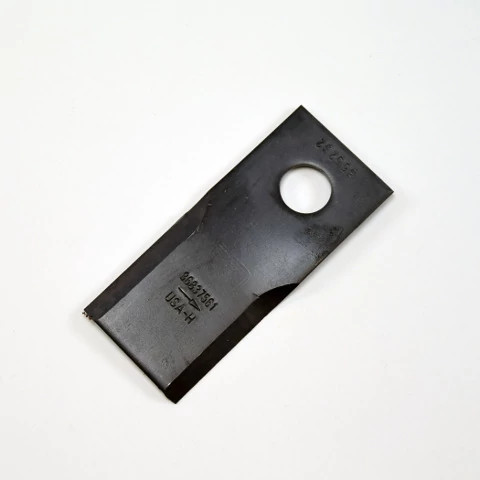 Rotary Disc Mower Knife - 7° Twist Counterclockwise | CASECE | CA | EN