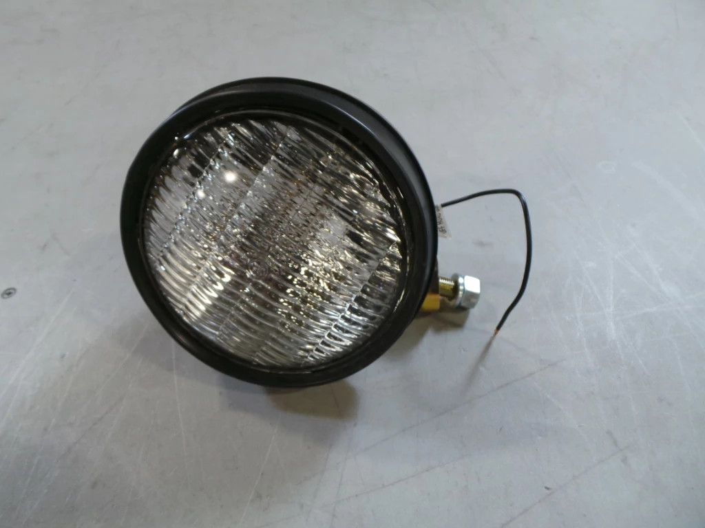 LIGHT | CASEIH | EU | RU