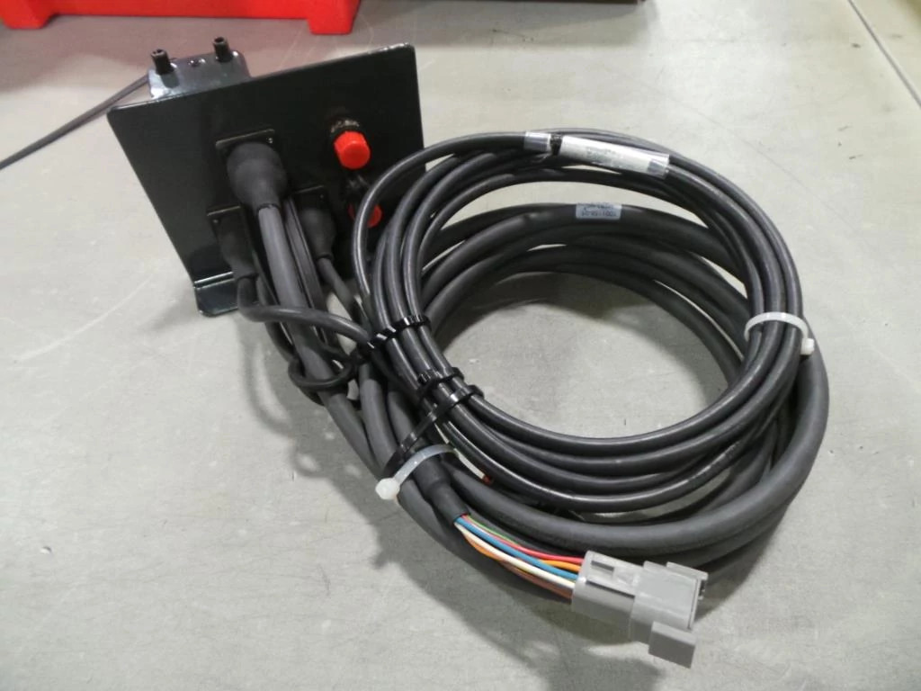 Bracket | CASECE | CA | EN