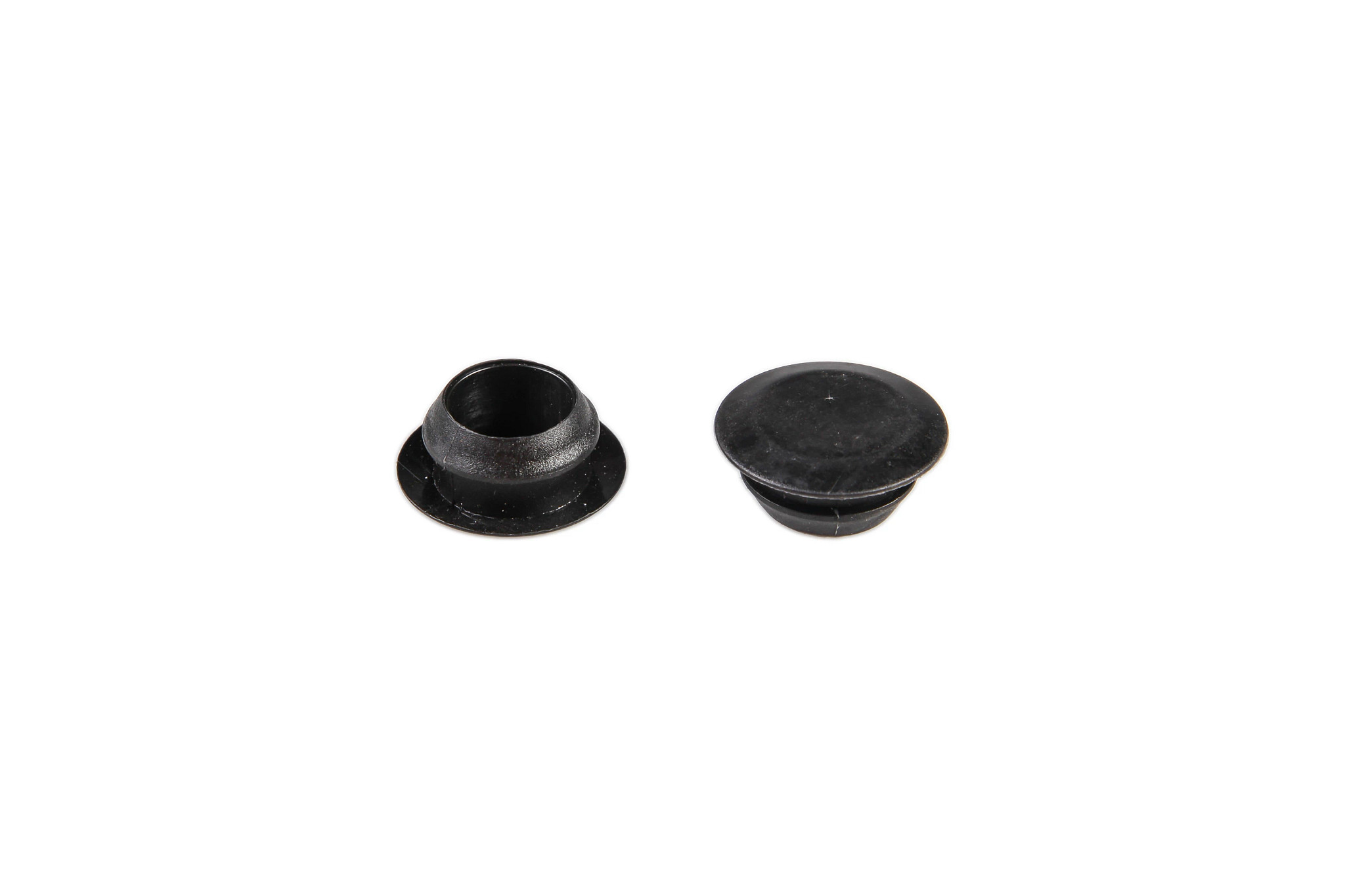 Plastic Plug - 13 mm ID x 24 mm OD x 10.4 mm W | CASECE | CA | EN