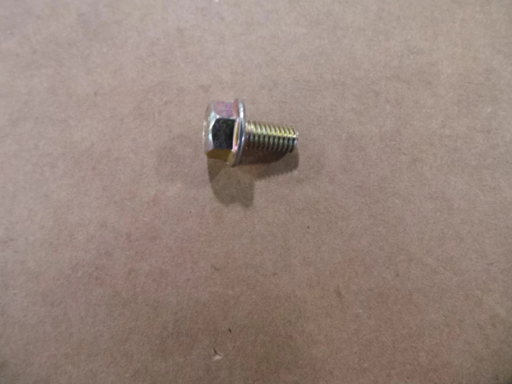 FLANGE BOLT | CASEIH | CA | EN