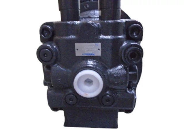 MOTOR, HYDRAULIC | CASECE | EU | EN