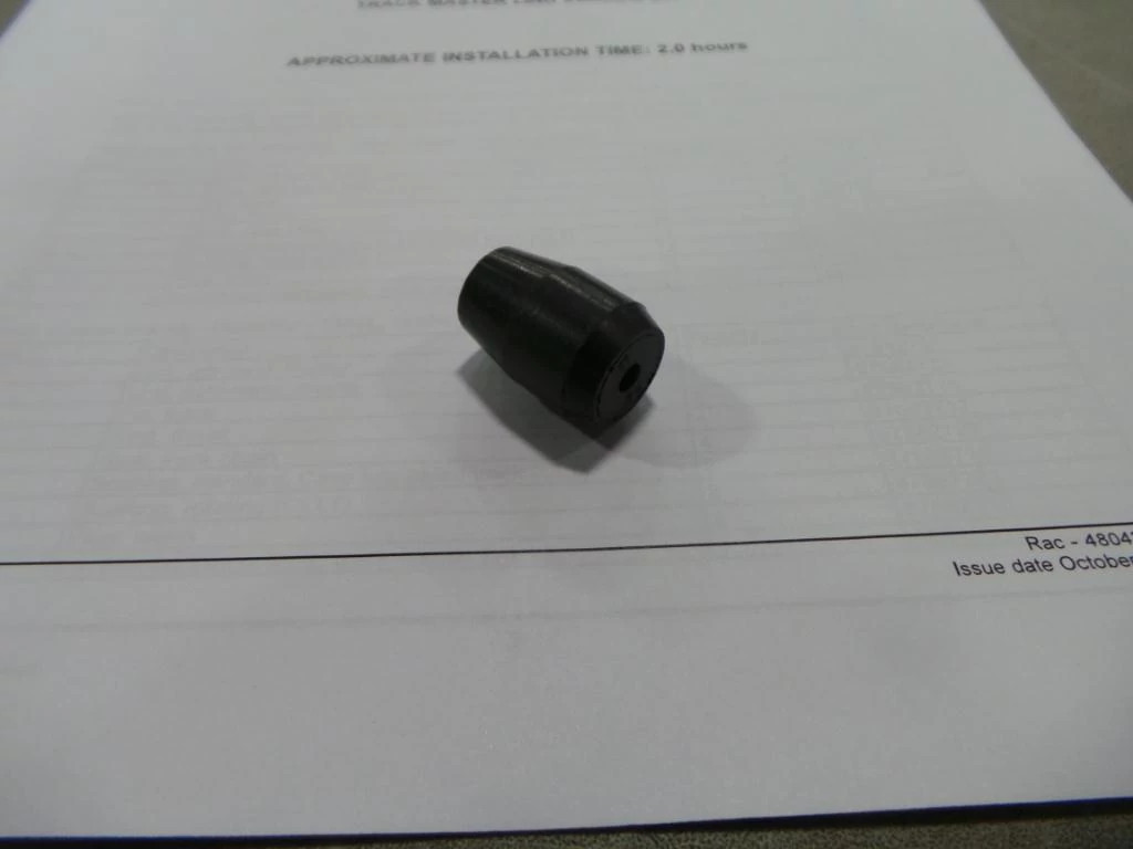 PLUG | NEWHOLLANDCE | US | EN