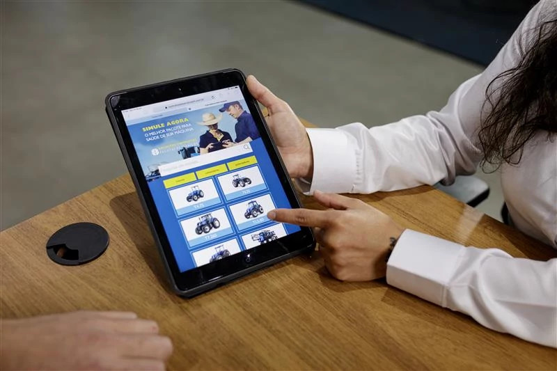 Serve+Digital CM100: Otimize Sua Produção com Serviços Conectados New Holland