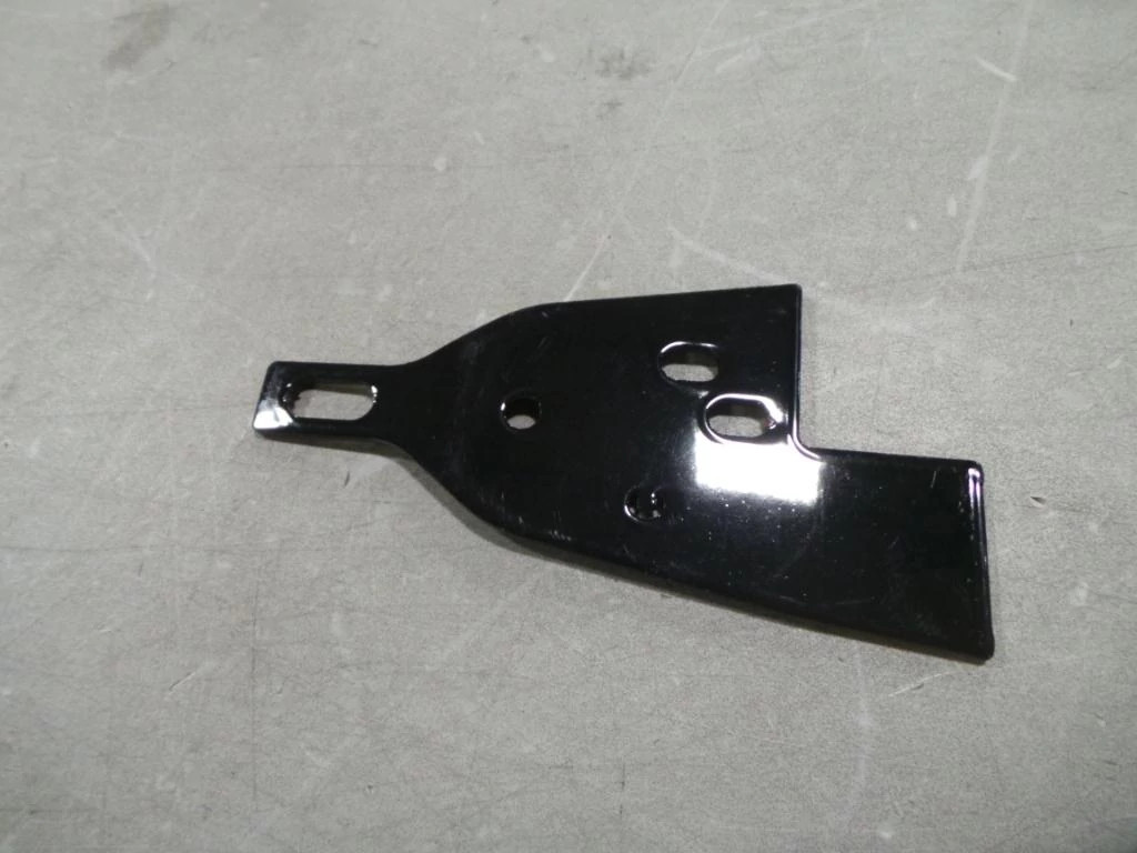 HALTERUNG | CASEIH | EU | FR