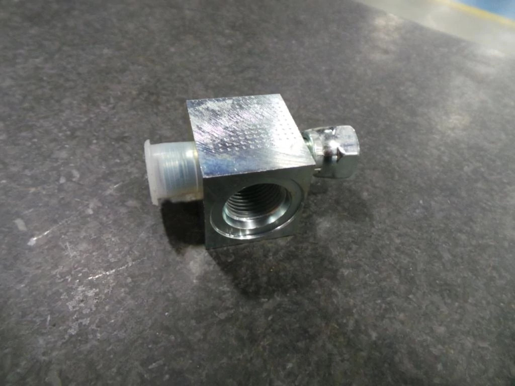 FITTING | NEWHOLLANDAG | SA | ES