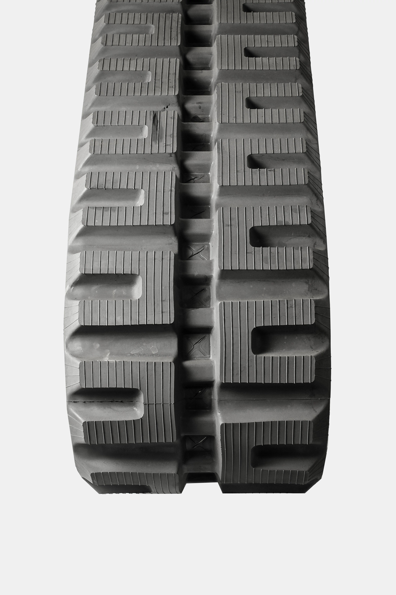 Chenille en caoutchouc FleetPro C-Lug | CASECE | CA | FR