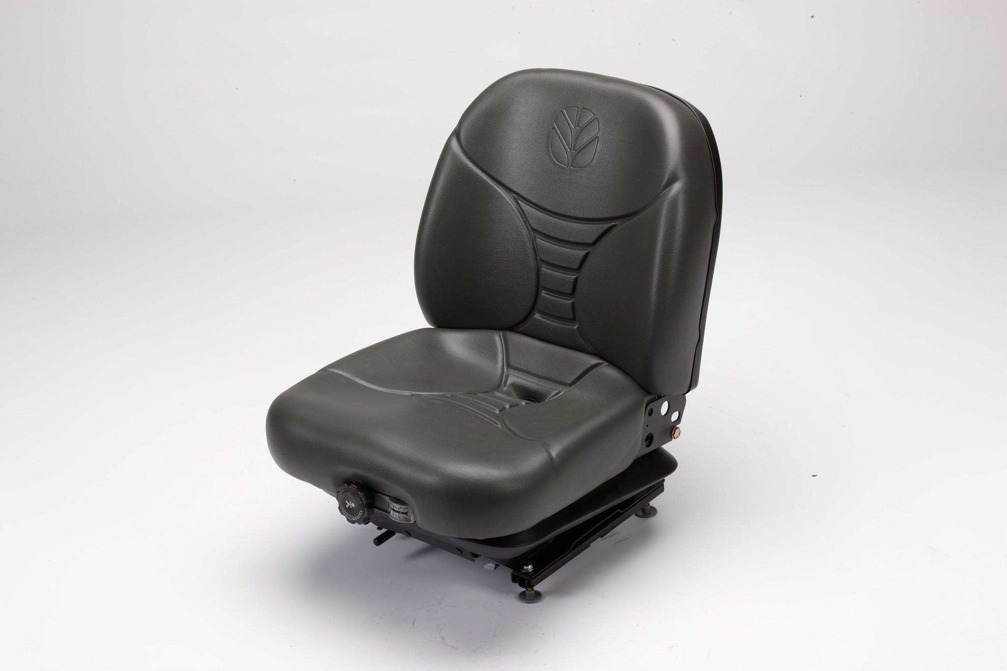 Assento com suspensão do motorista com logotipo