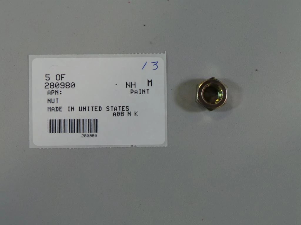 TUERCA | NEWHOLLANDAG | SA | ES