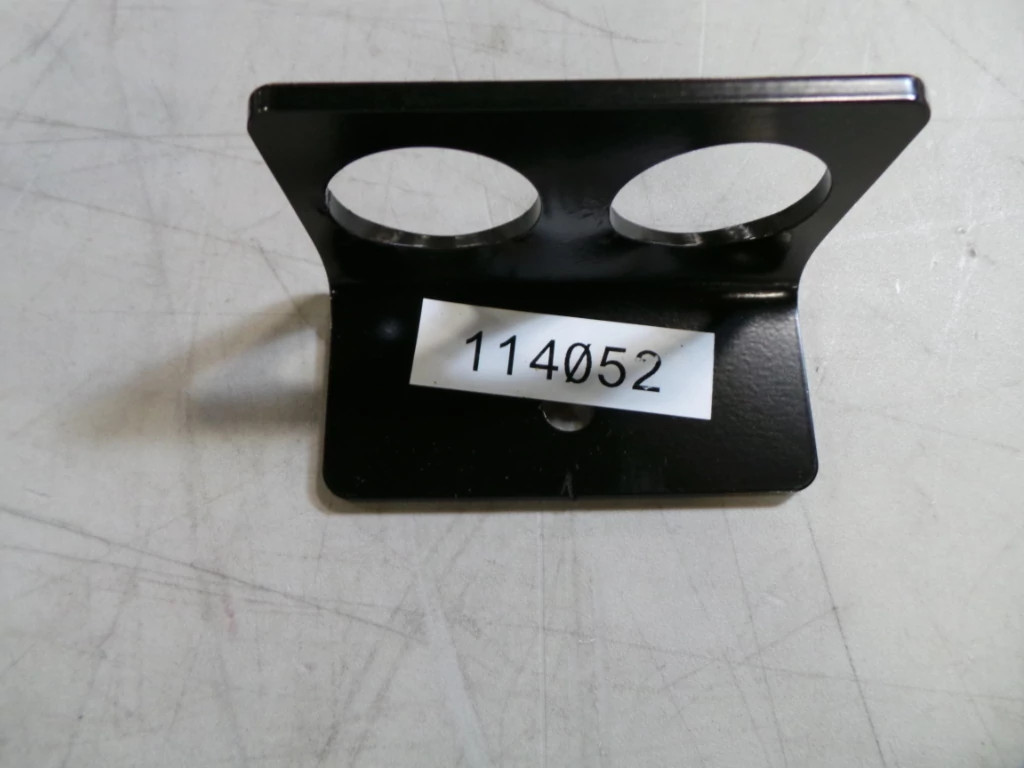 BRACKET | CASECE | CA | EN