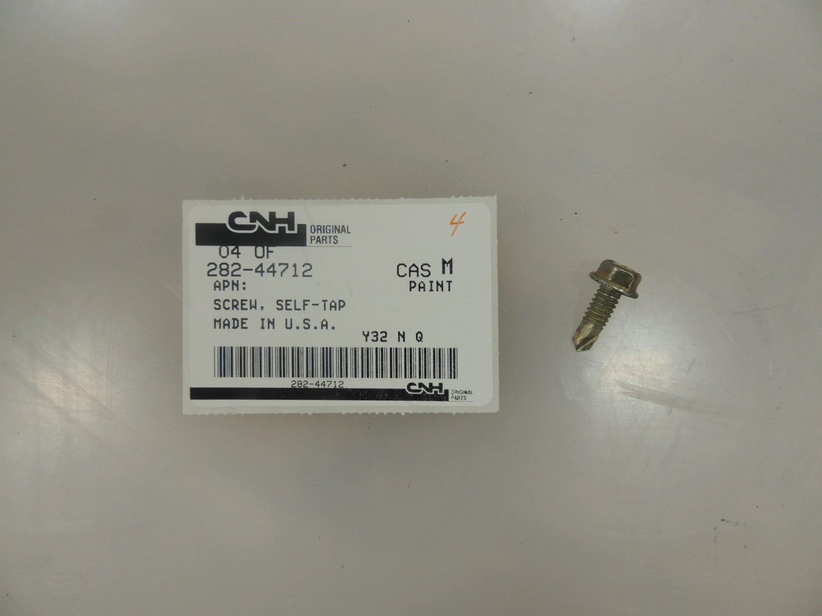 SELF-TAP SCREW | CASEIH | CA | EN