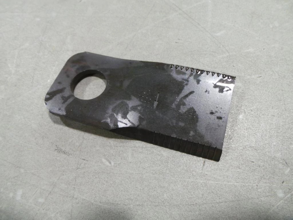 KNIFE | NEWHOLLANDAG | SA | EN