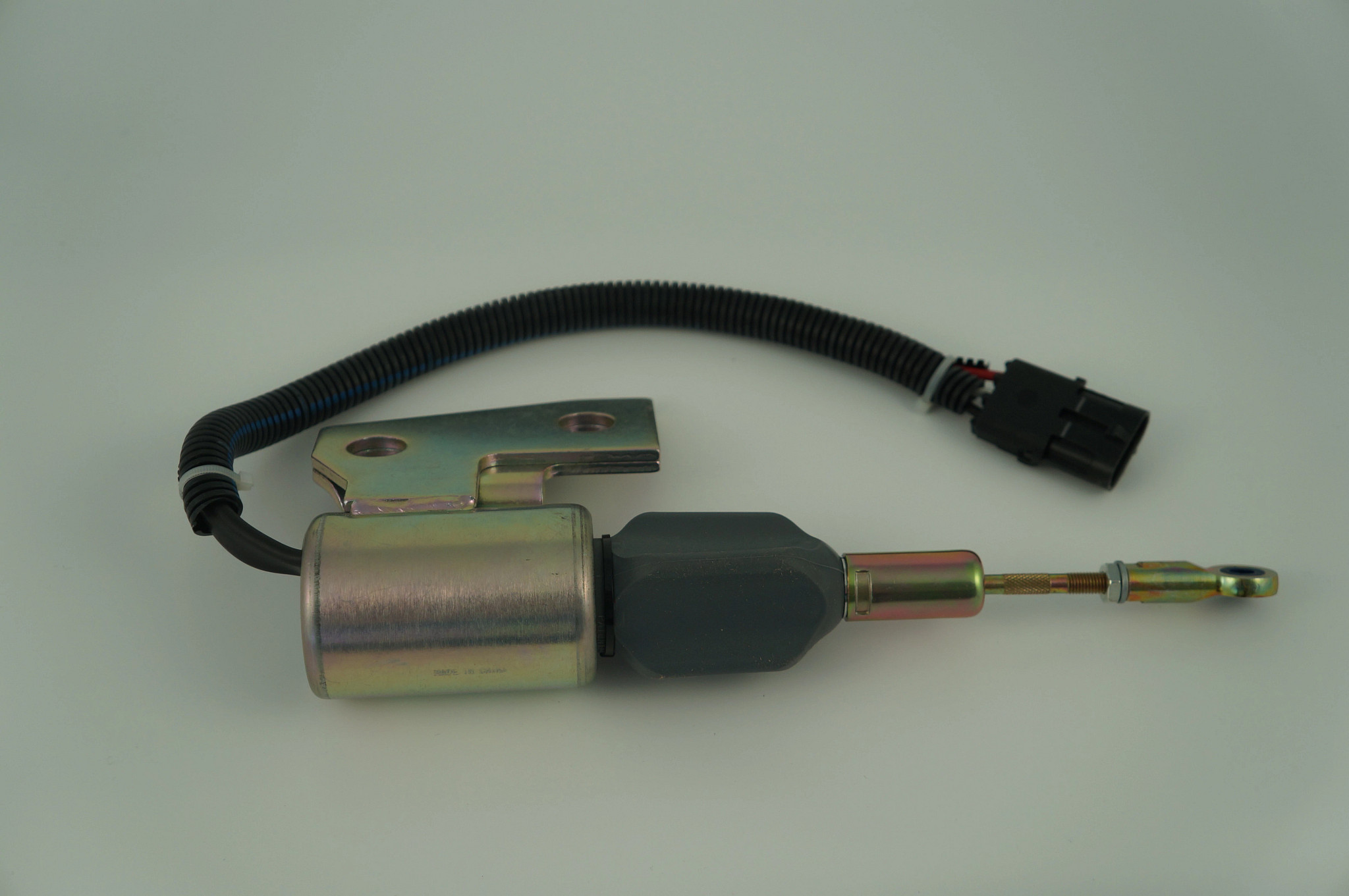 12-Volt Fuel Shutoff Solenoid - 619 mm L x 114 mm W | CASEIH | US | EN