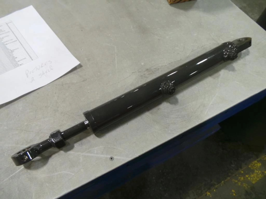 VERIN HYDRAULIQUE | NEWHOLLANDCE | EU | FR