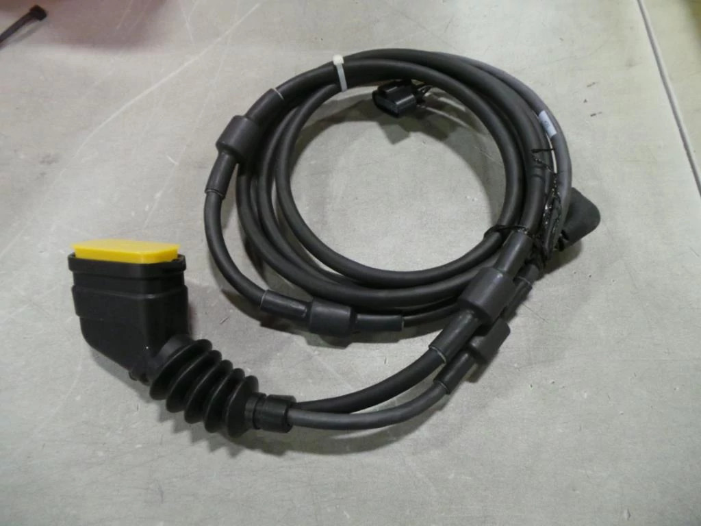 Telematics Wire Harness | CASECE | CA | EN