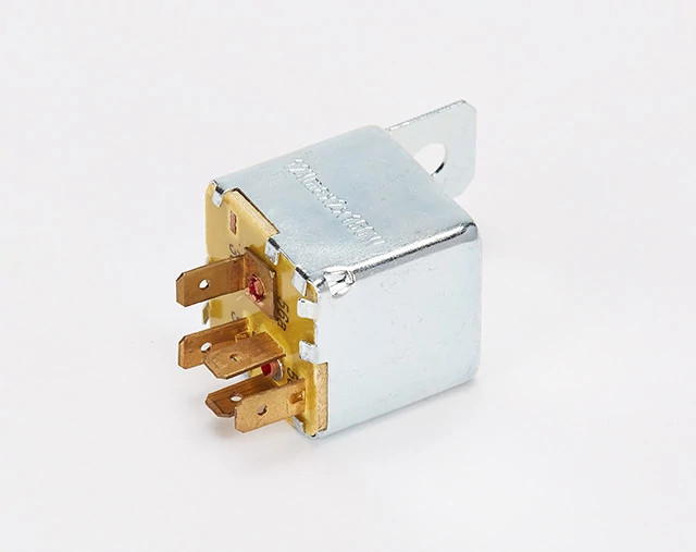 Relais | CASEIH | CA | FR