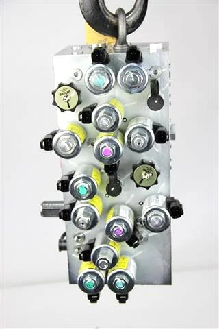 Reman Hydraulic Valve | STEYR | CA | EN