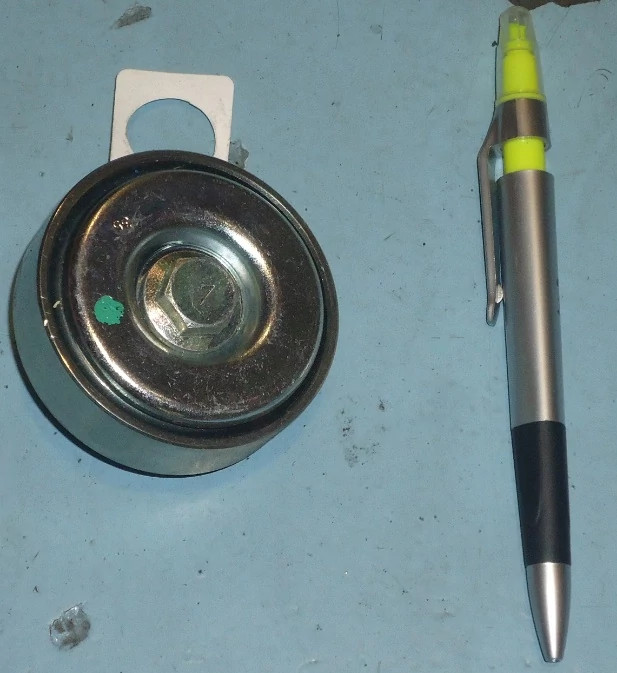 Idler Pulley Assembly - 65 mm OD x 40 mm W | CASECE | US | EN