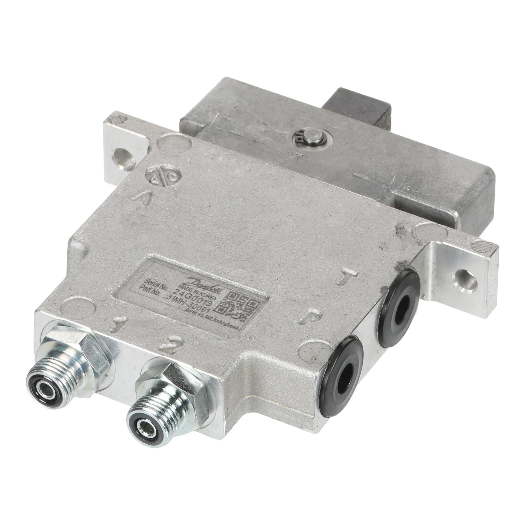 LEVER | NEWHOLLANDAG | US | EN