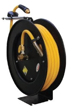 Rabatteur de flexible métallique rétractable - 50 pi x 3/8 po | NEWHOLLANDAG | CA | EN