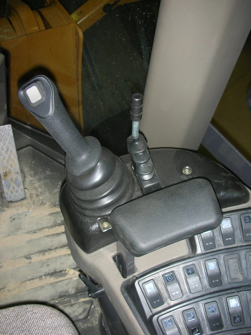 KIT | NEWHOLLANDAG | EU | IT