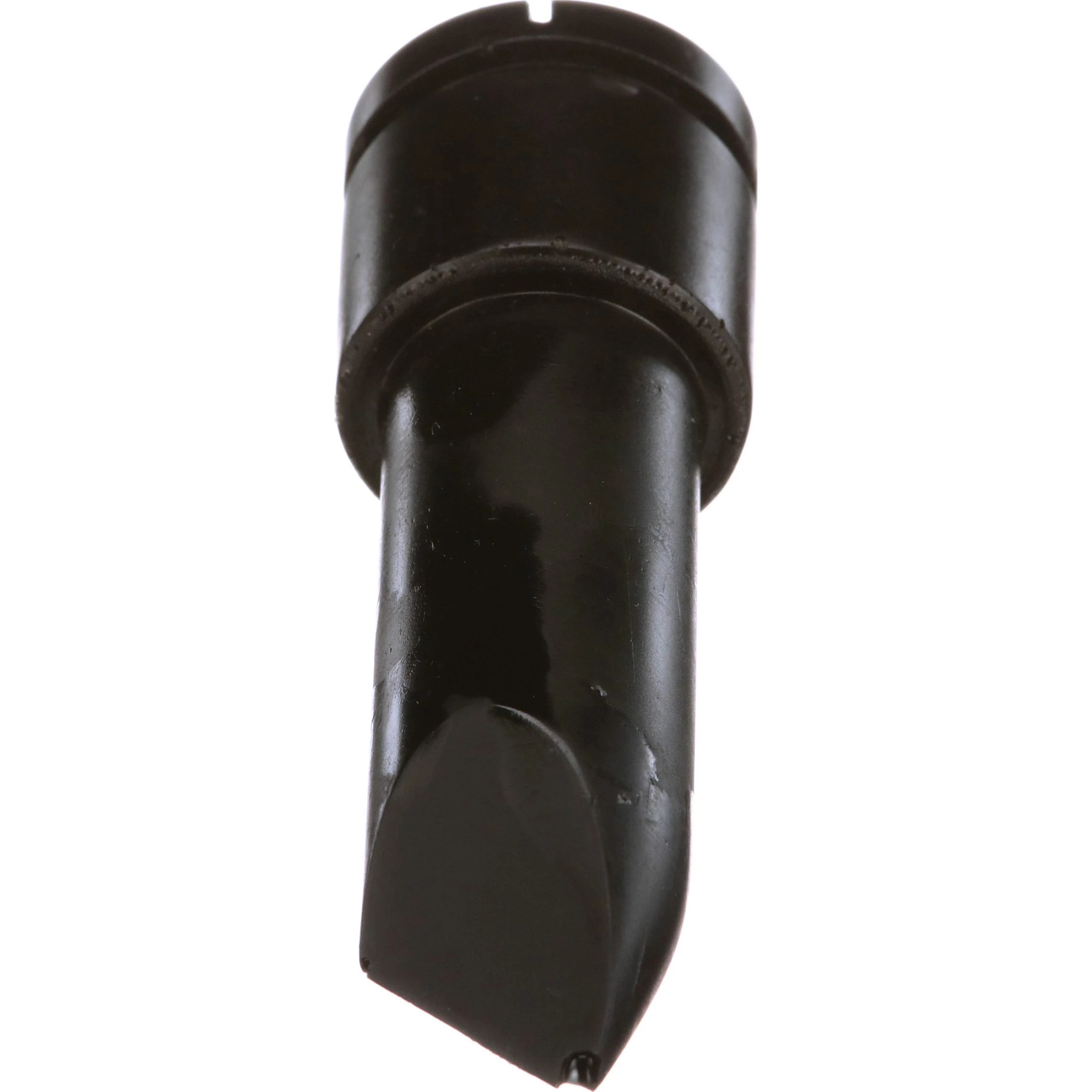 PLUG | NEWHOLLANDCE | CA | EN