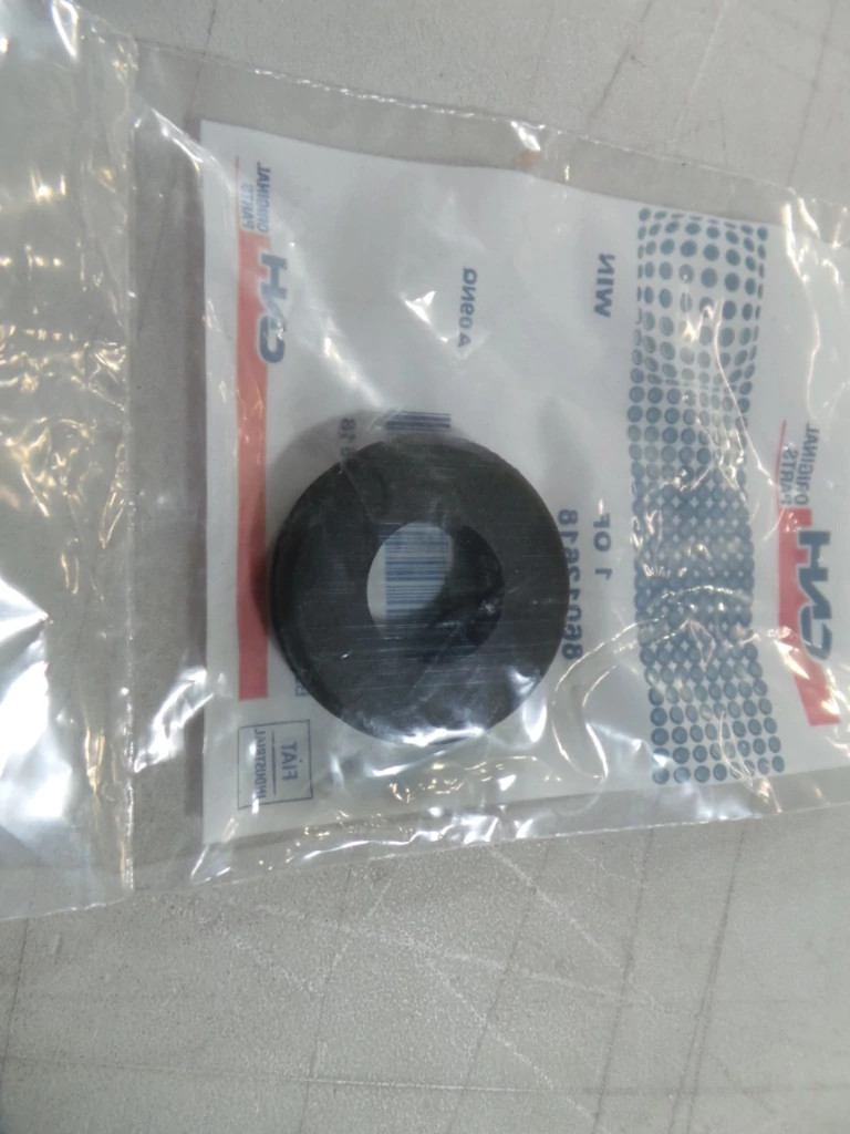 GROMMET | NEWHOLLANDAG | GB | EN