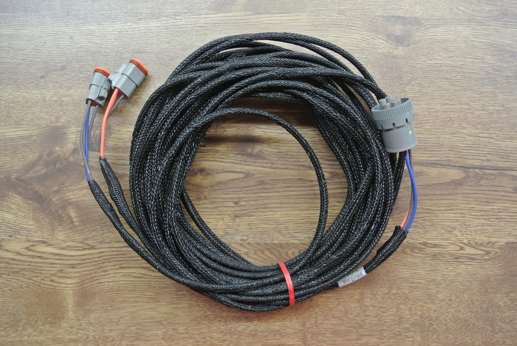 HARNESS | NEWHOLLANDCE | US | EN