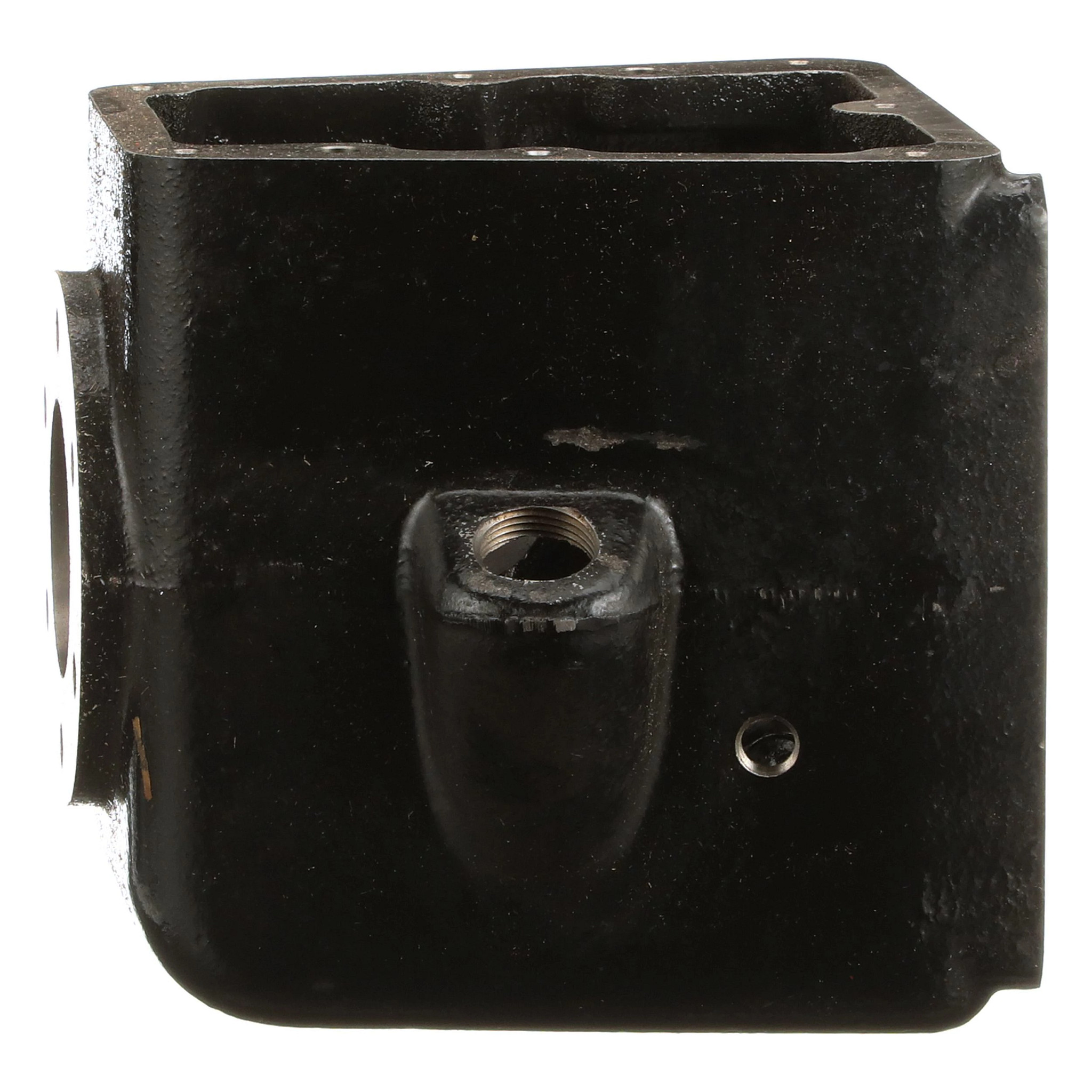 HOUSING | NEWHOLLANDAG | IE | EN