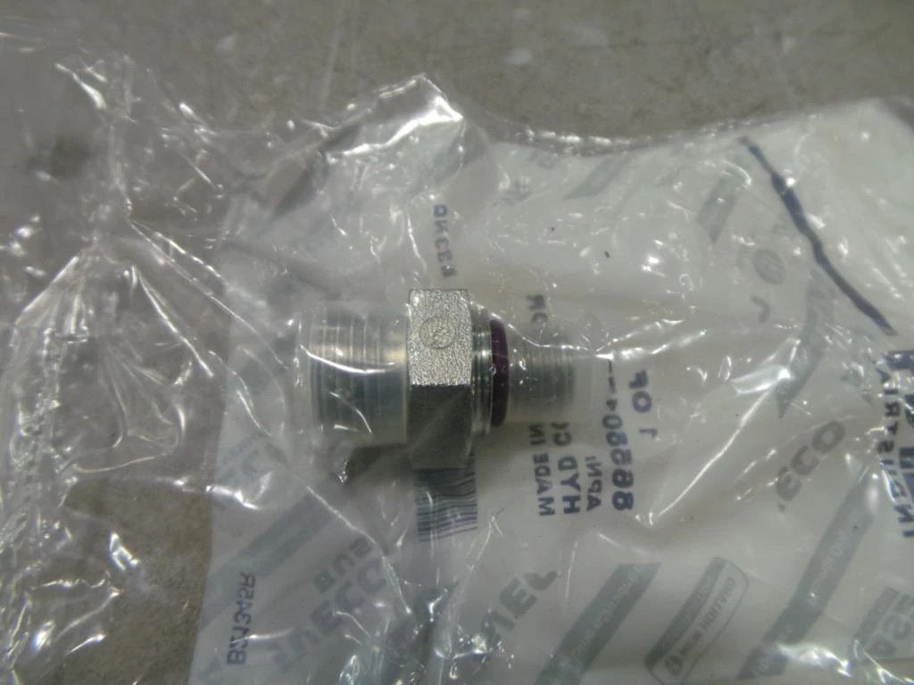 HYD CONNECTOR | NEWHOLLANDCE | SA | EN