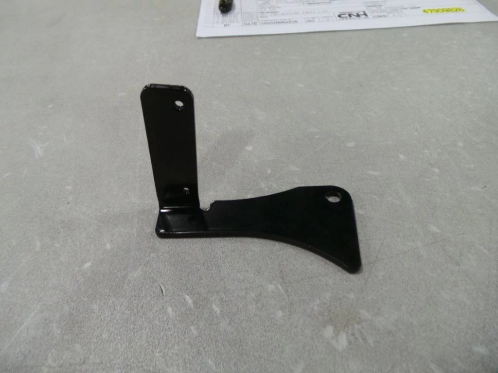 BRACKET | CASEIH | AMEA | FR