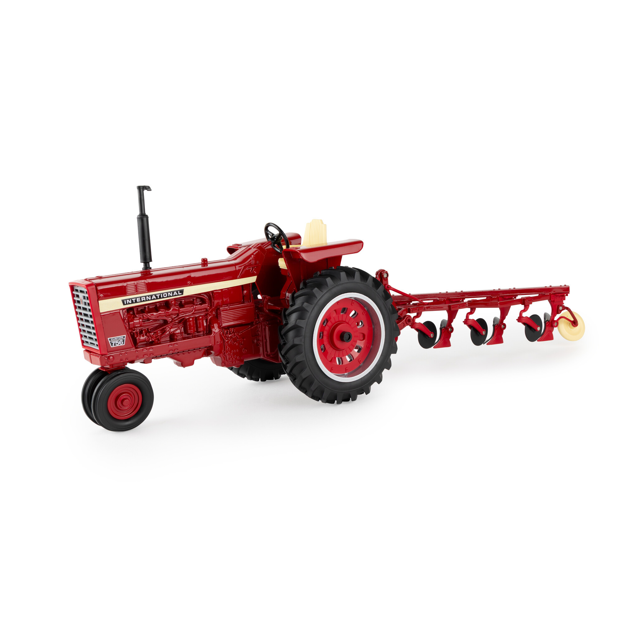 1:16 Farmall® 756 Toy with Plow | NEWHOLLANDAG | US | EN
