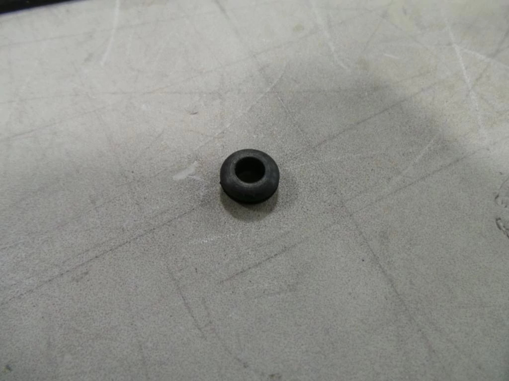 GROMMET | MILLER | AMEA | EN