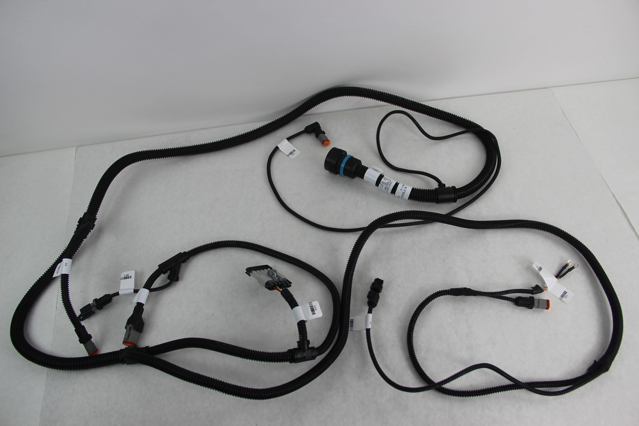 Reman Straw Hood Wire Harness | NEWHOLLANDAG | IE | EN