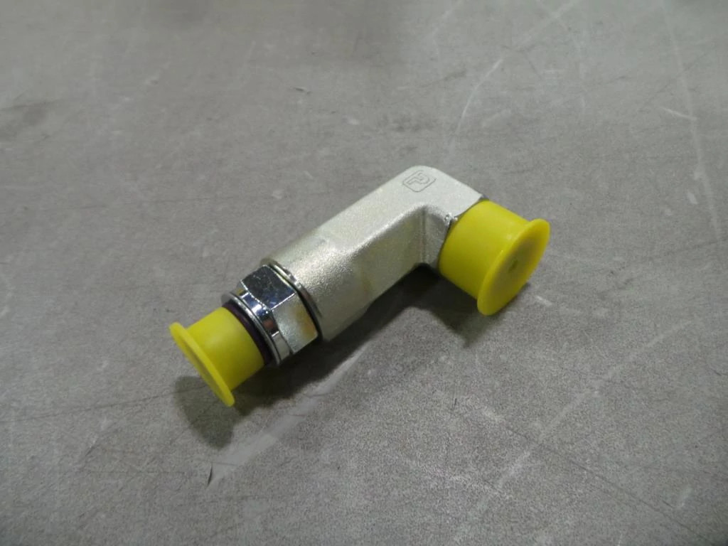 90 ELBOW | CASEIH | US | EN