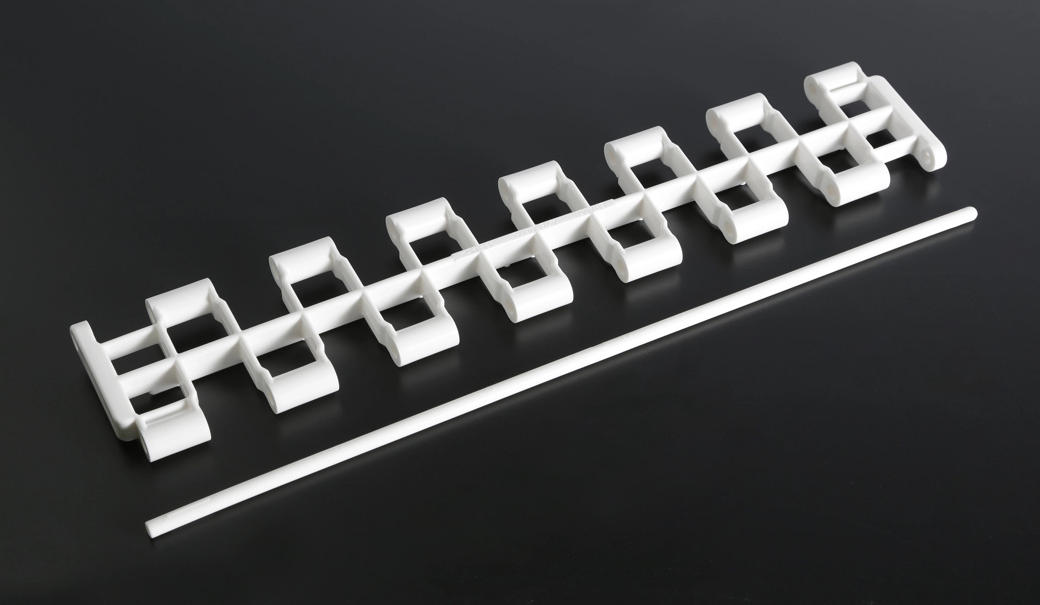 Chain Link | NEWHOLLANDAG | US | EN