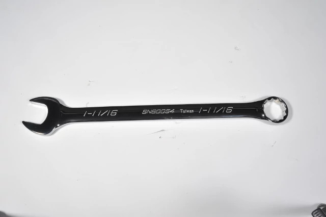 27 mm Combination Wrench | NEWHOLLANDCE | US | EN