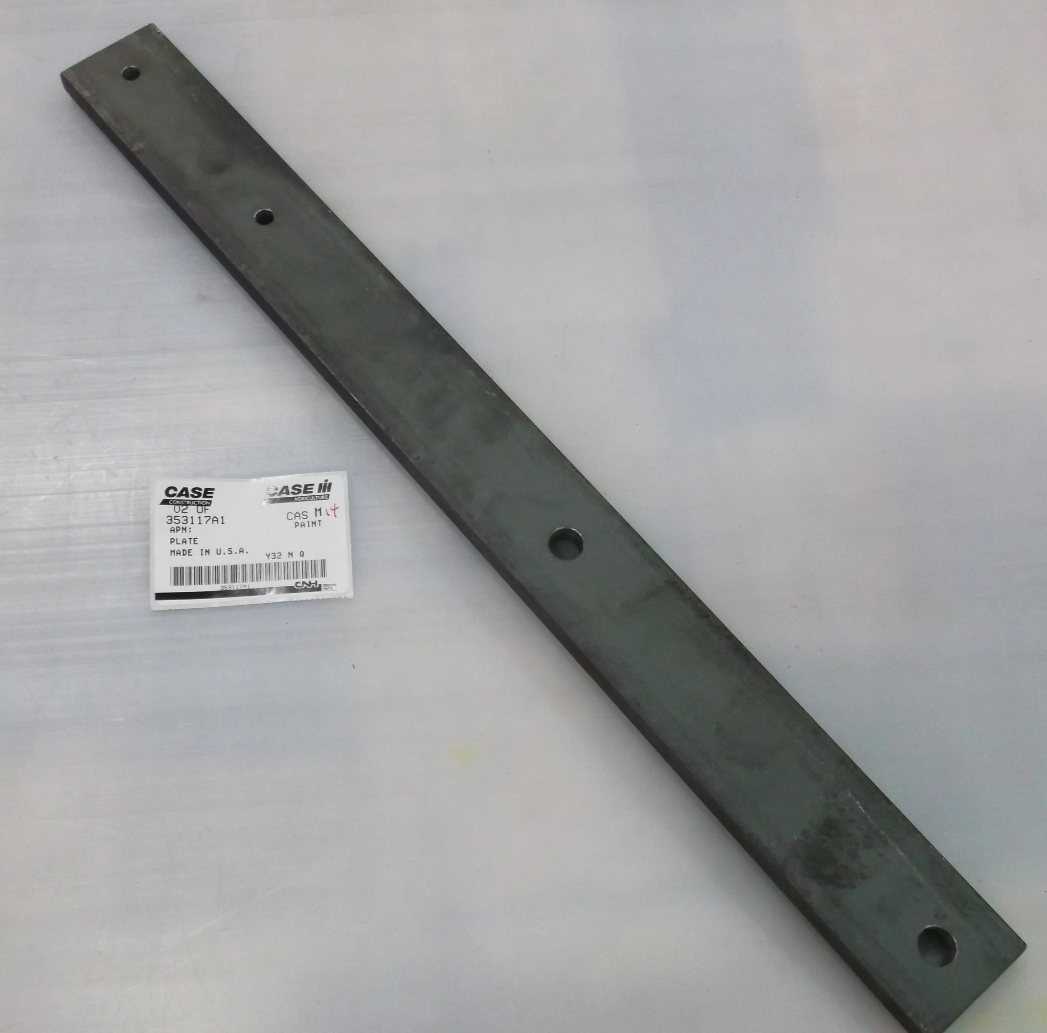 PLATE | NEWHOLLANDAG | US | EN