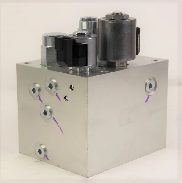 REMAN-HYD VALVE | CASECE | US | EN