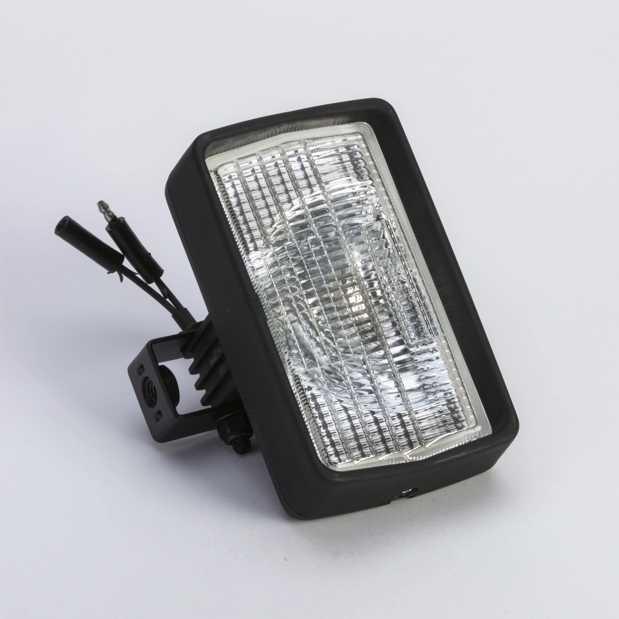 Front Lamp | NEWHOLLANDCE | CA | EN