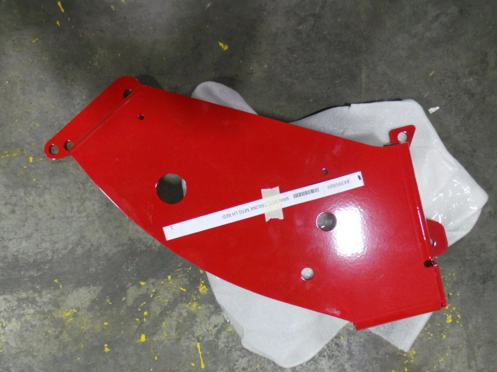 BRACKET | MILLER | CA | EN