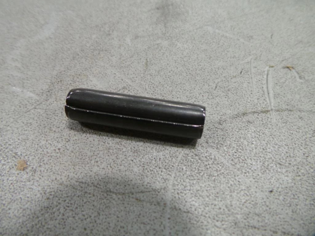 PIN | NEWHOLLANDAG | EU | DE