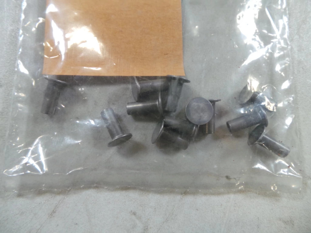 RIVET | CASEIH | CA | FR