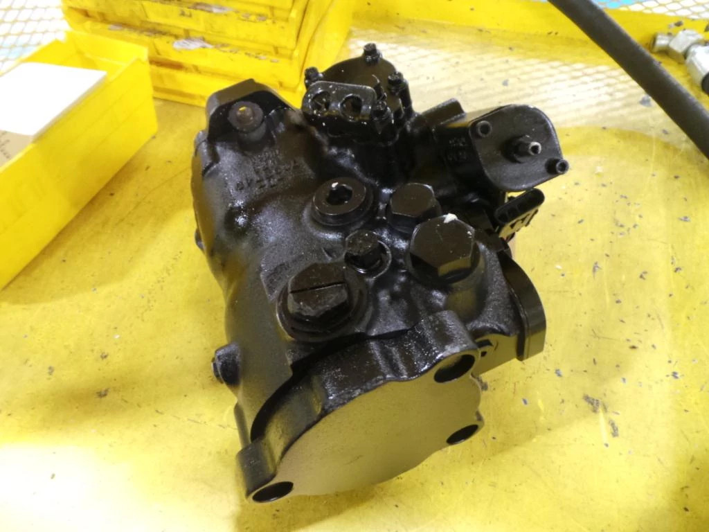 POMPE HYDRAULIQUE | NEWHOLLANDAG | CA | FR