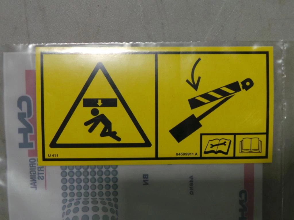 CAUTION DECAL | MILLER | CA | EN