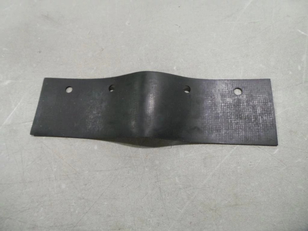 USZCZELKA | CASEIH | EU | DA